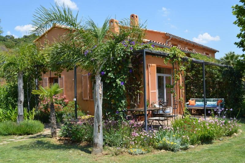 House With Garden And Sea View La Londe-les-Maures Exterior foto